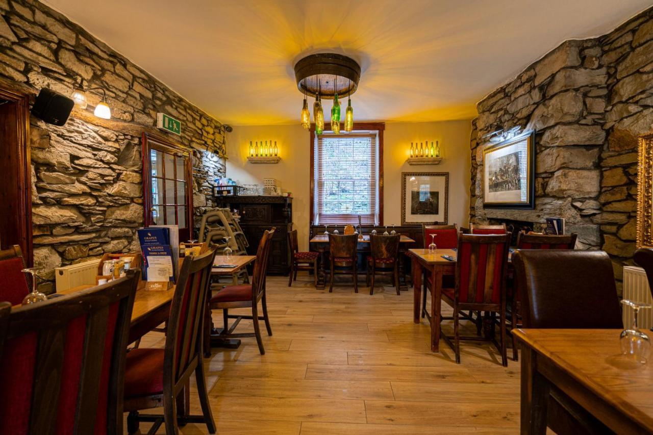 Grapes Hotel, Bar & Restaurant Snowdonia Nr Zip World Blaenau Ffestiniog Exterior foto